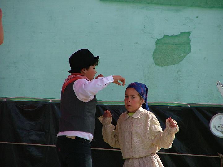Segundo.Festival.de Folclore.em.SANTA.VALHA.2003.JPG